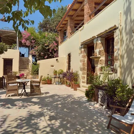 In Guest - Traditional For Relaxation And Rejuvenation * Chania (Crete)