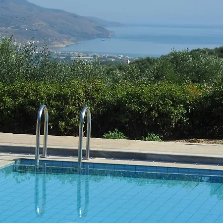 In Guest - Traditional For Relaxation And Rejuvenation Guest house Chania (Crete)